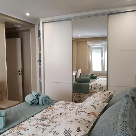 Apartment El Capricho - Lujo Y Confort En El Centro Con Parking Incluido *