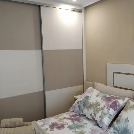 شقة El Capricho Centro By Apartamentos Turisticos El Capricho Gijon خيخون