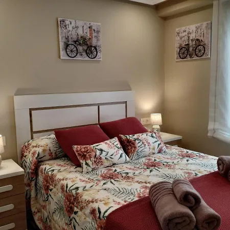 El Capricho Centro By Apartamentos Turisticos El Capricho Gijon شقة *