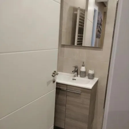 Apartment El Capricho - Lujo Y Confort En El Centro Con Parking Incluido Gijon